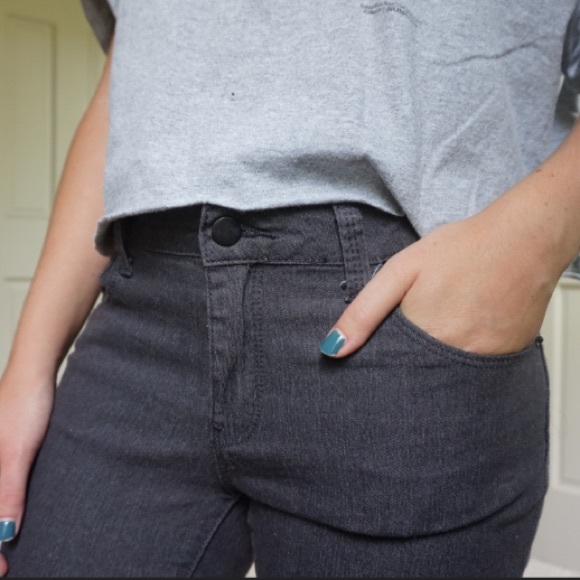 Forever 21 Dark Grey Skinny Jeans - Picture 3 of 3